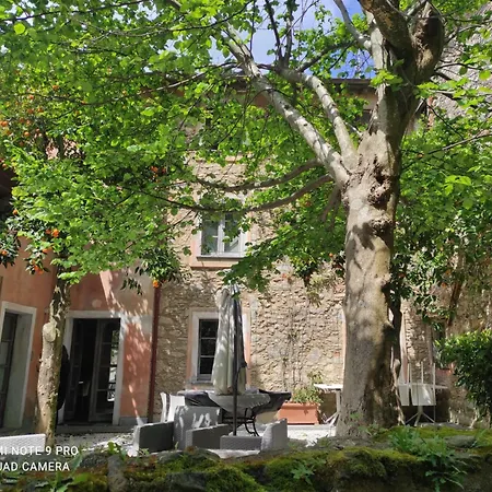 Bed & Breakfast Dimora Carducci *