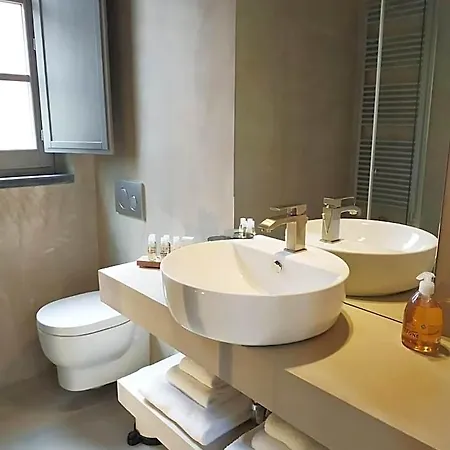 Dimora Carducci Bed and breakfast 4*